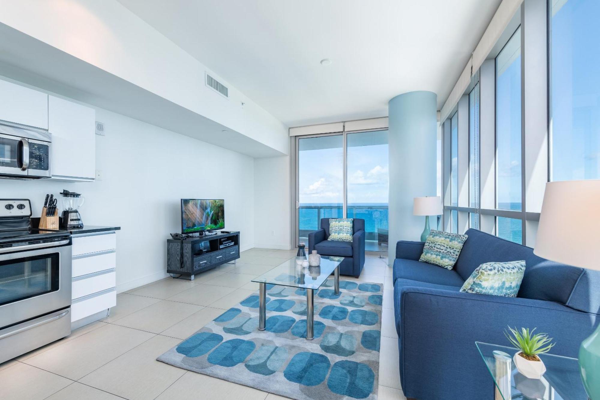 Bluebird Suites Monte Carlo מיאמי ביץ' חדר תמונה