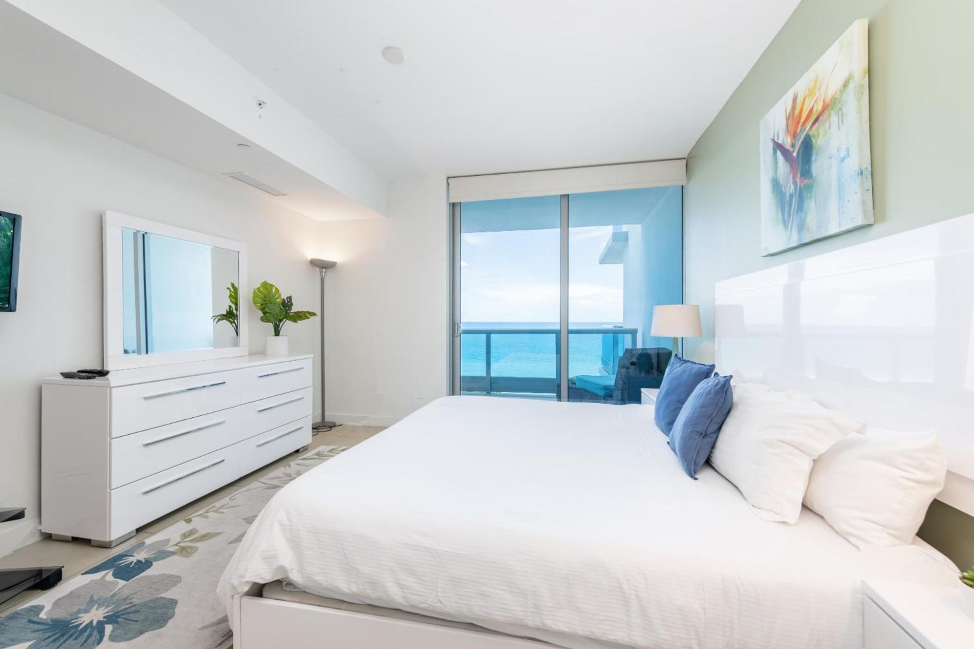 Bluebird Suites Monte Carlo מיאמי ביץ' חדר תמונה