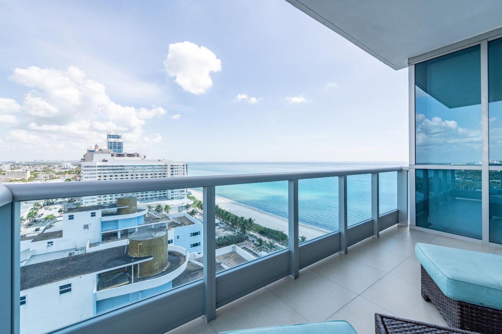 Bluebird Suites Monte Carlo מיאמי ביץ' חדר תמונה